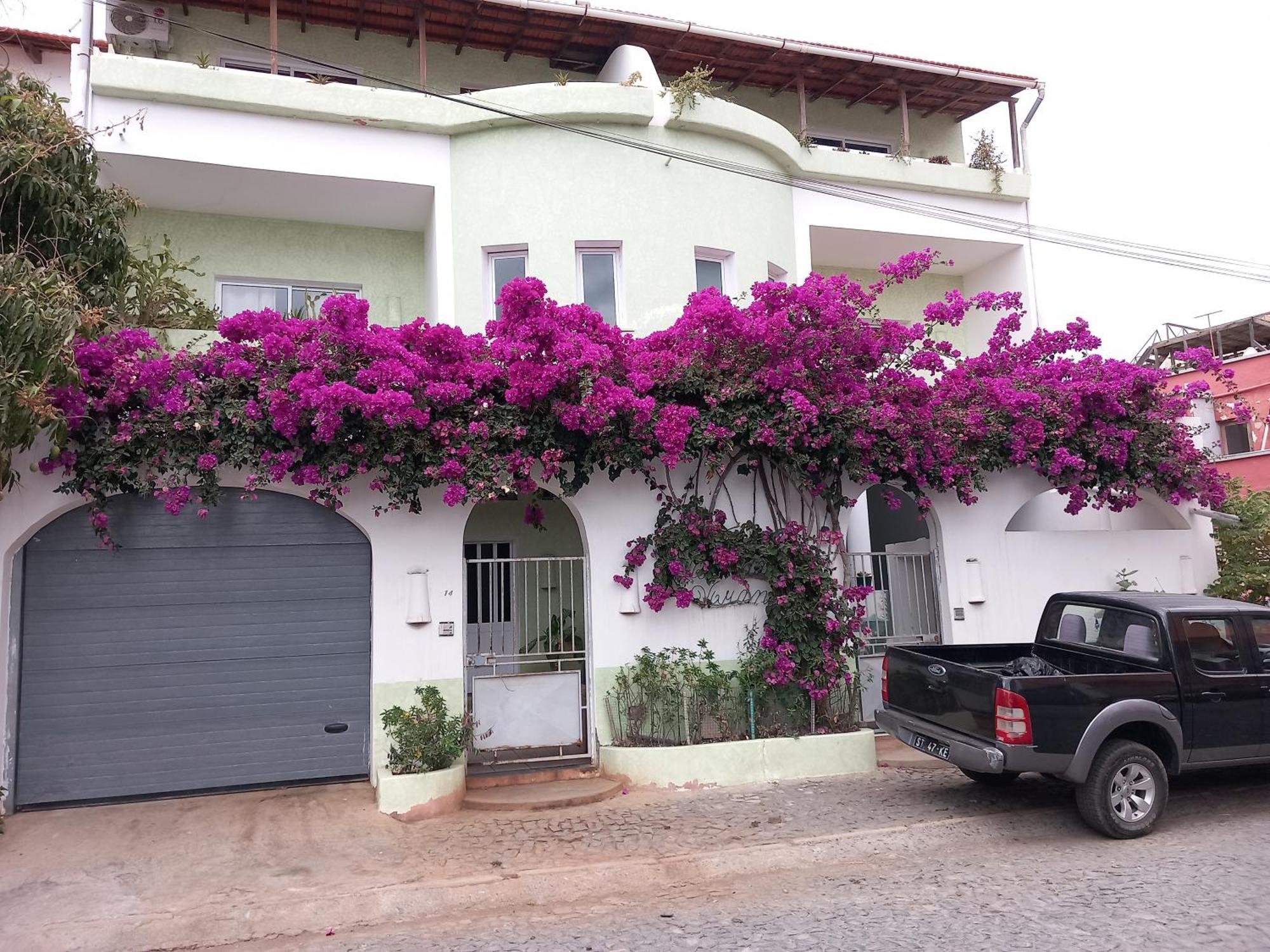 Vivenda Viviani Bed & Breakfast Praia Dış mekan fotoğraf